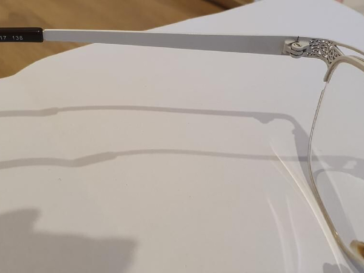 MG - 901 C151&curren;17 138