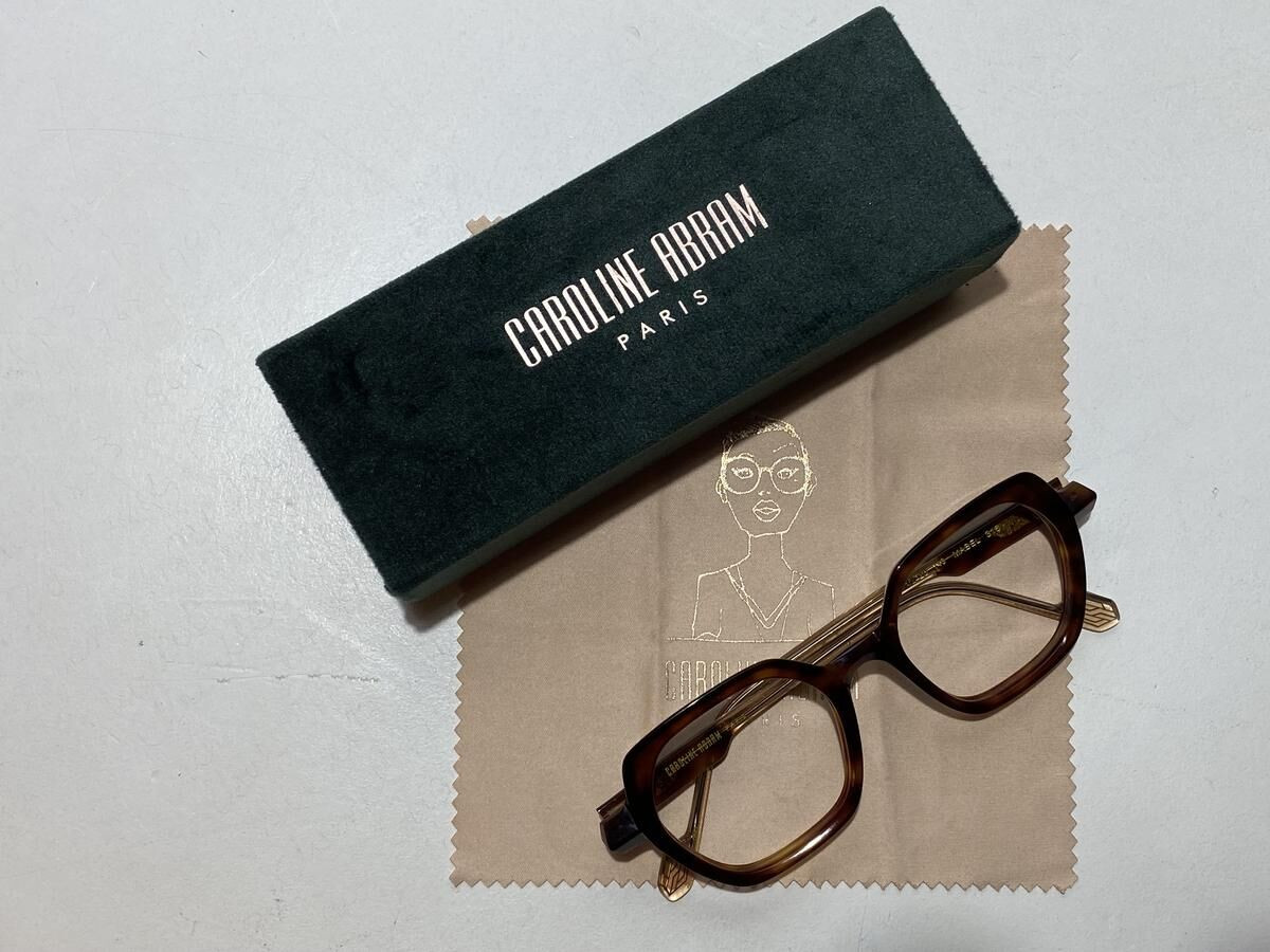 Caroline Abram - Mabel 316  48&curren;20