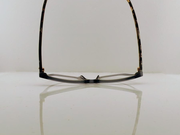 DIOR - MONTAIGNE n&deg;46 889 52&curren;17