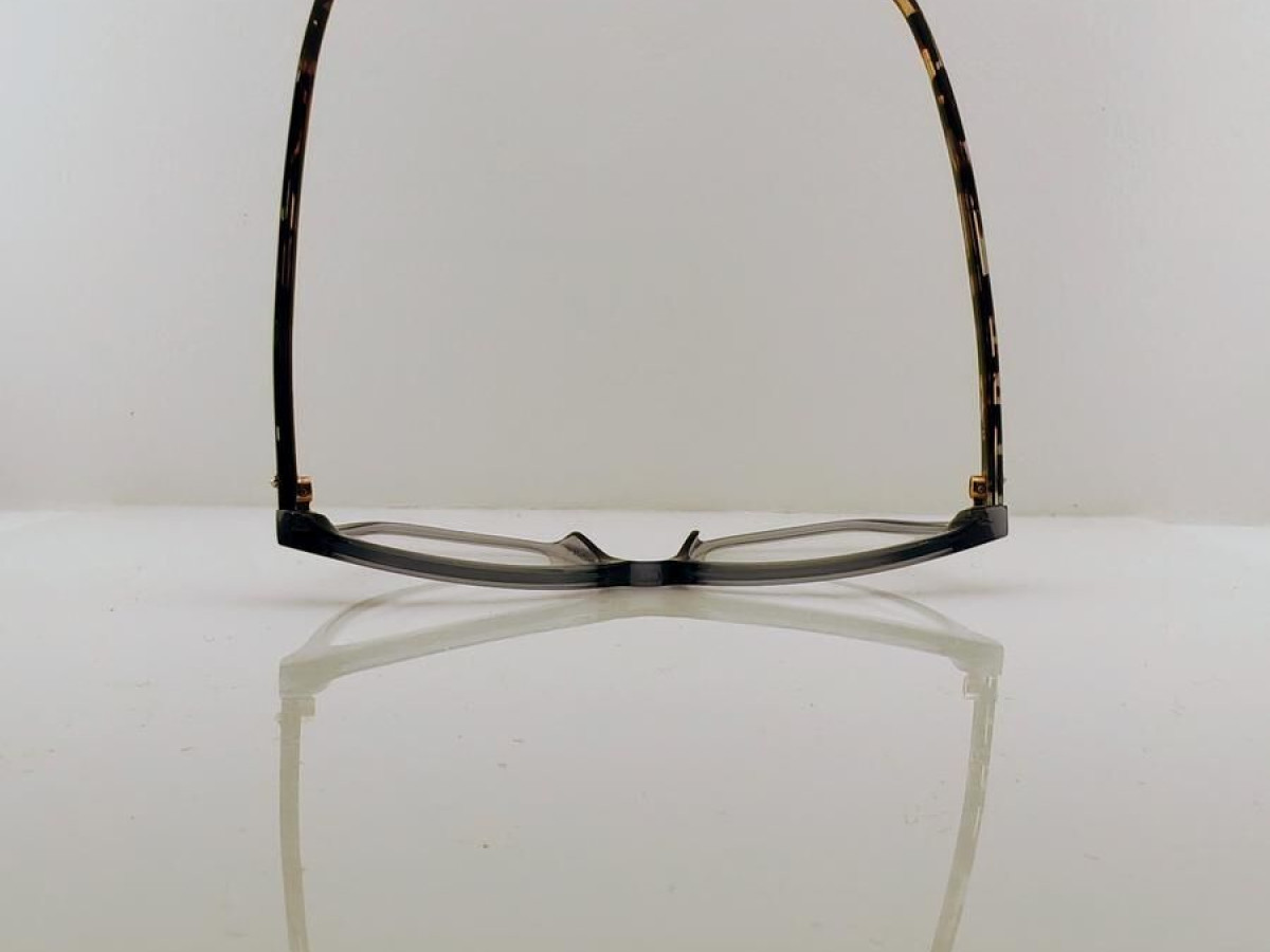 DIOR - MONTAIGNE n&deg;46 889 52&curren;17