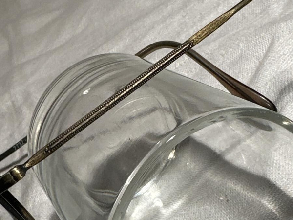 Gem - 2732. Col C1 42&curren;29