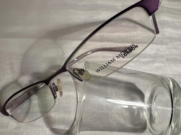 William Morris - 8041 col C1 52¤18