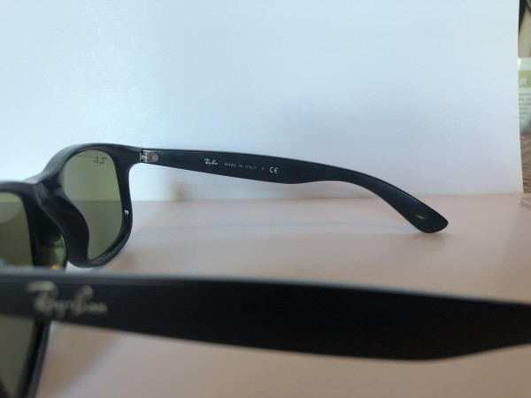 Ray Ban  - RB4202 ANDY 55&curren;17