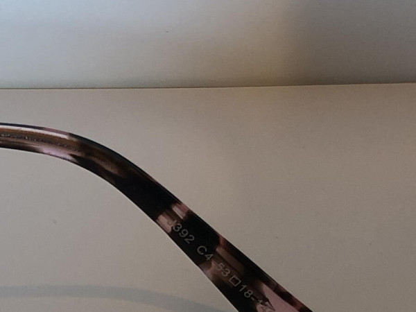 John et Jess - J392 53¤18