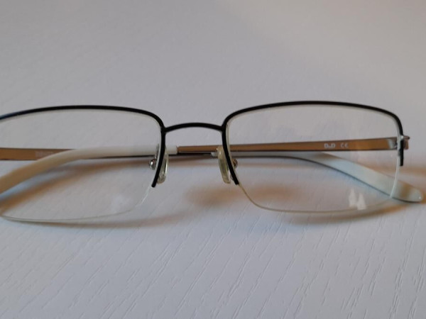 DbyD - DBH07 C02 52&curren;18 140