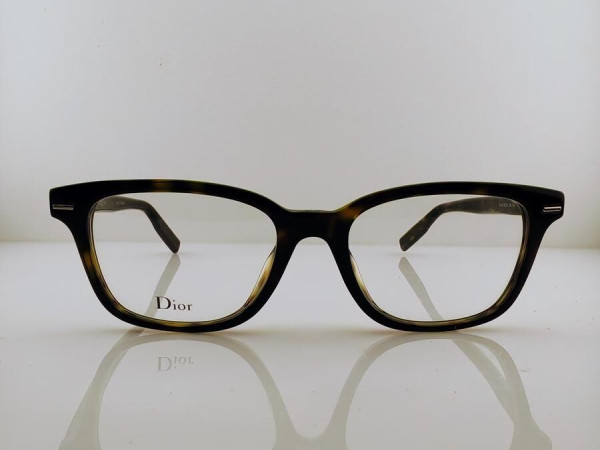 DIOR - Blacktie 224 086 52¤18