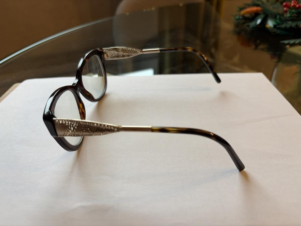 BURBERRY - B2210 3002 53¤17