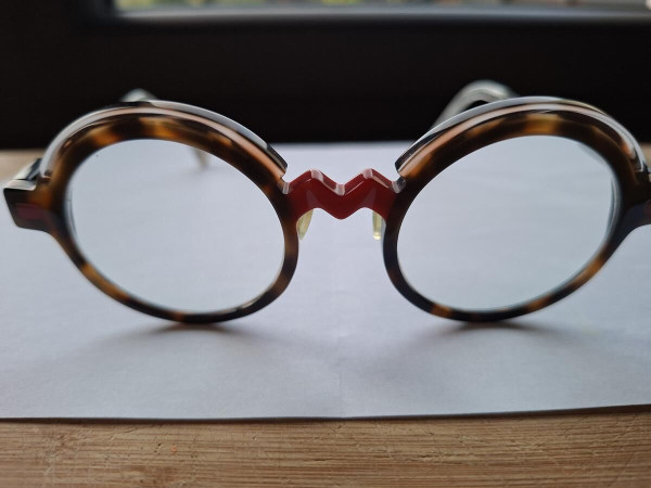 Albert I'mstein  - Zigzag1 C7 1.50 uv2.0 HVLL uvc-70