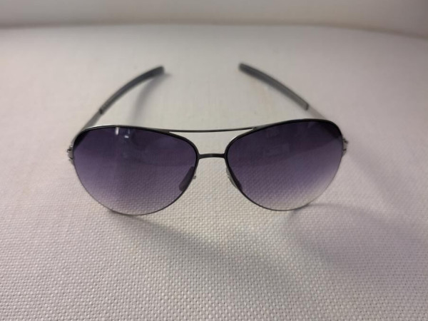 Ici Berlin - Raf S Chrome