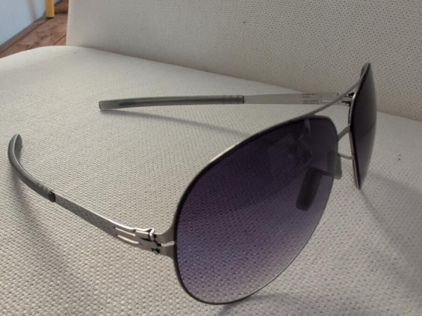 Ici Berlin - Raf S Chrome