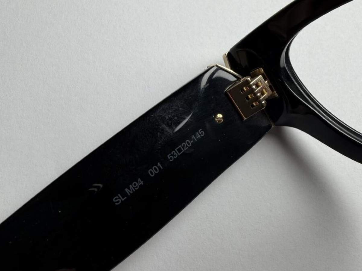 Saint-Laurent  - SLM94 001  53&curren;20