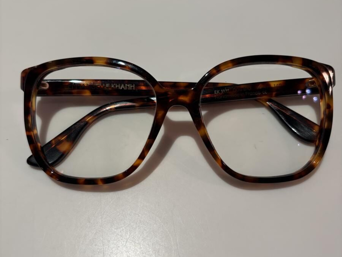 Emmanuelle Khanh - EK1121 006