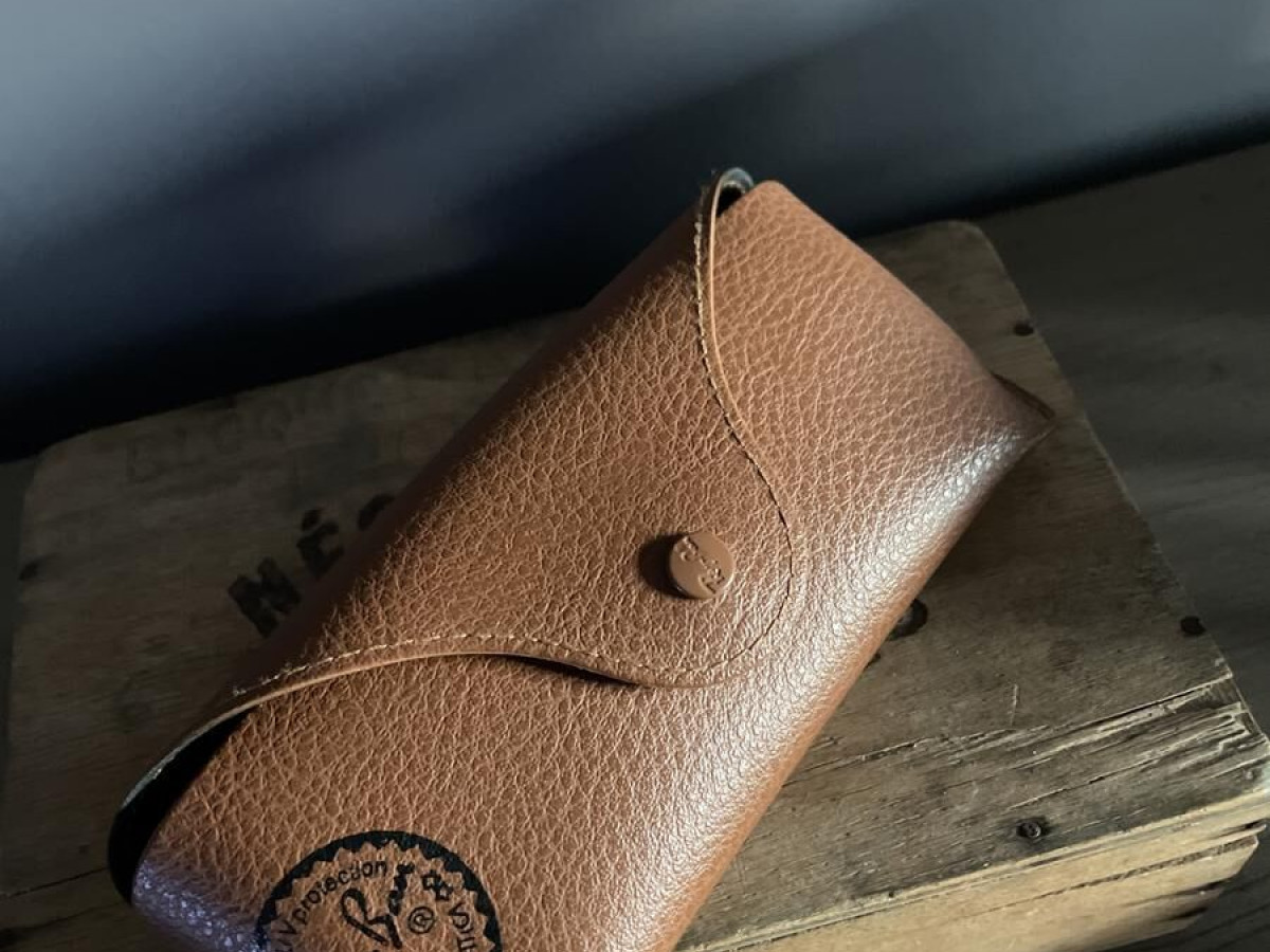 RAY-BAN - RB2132 taille 52