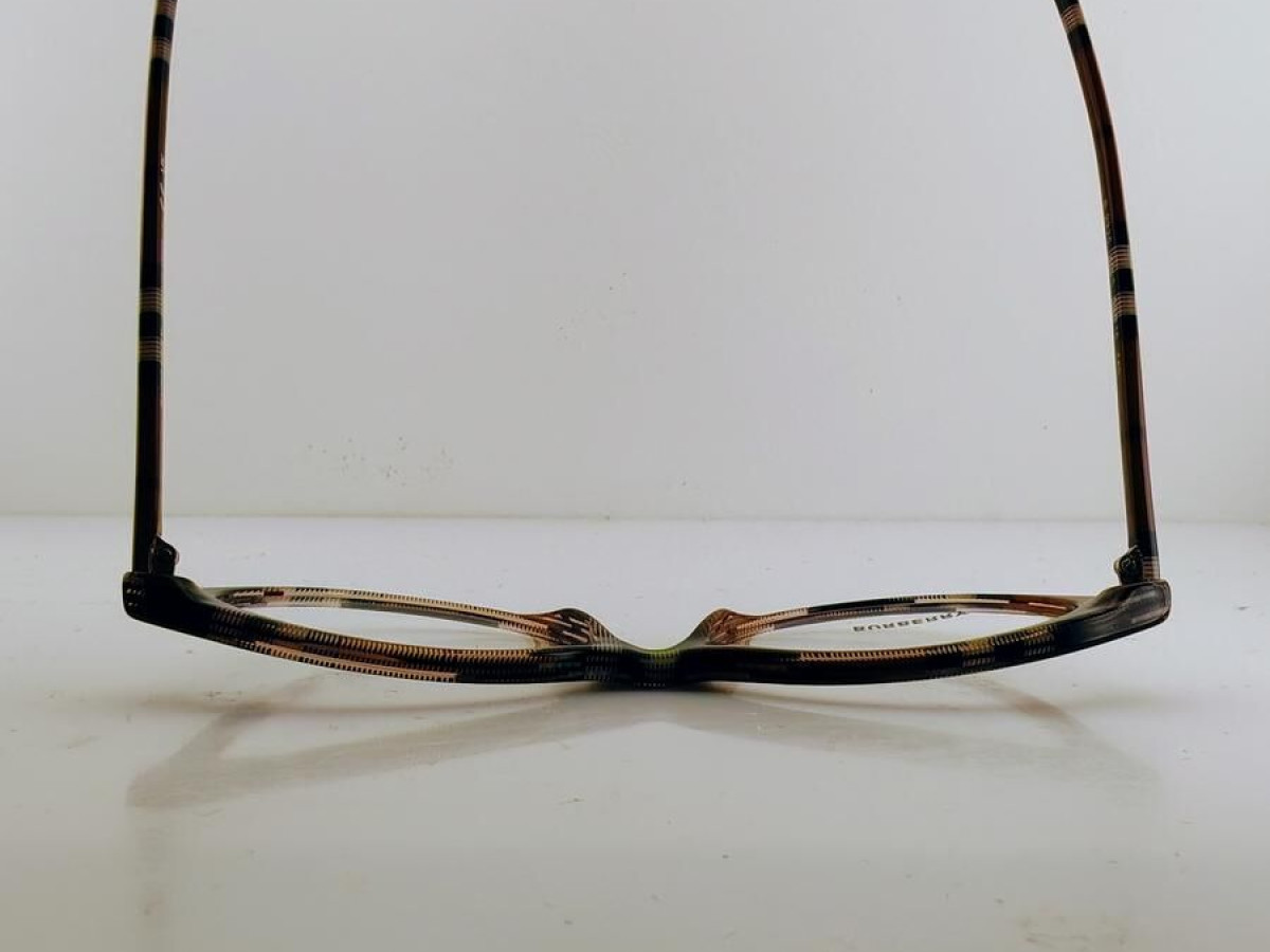 BURBERRY - B 2325 4005 53&curren;16