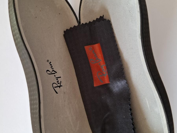 Ray-ban - RB7066 2000 52¤17