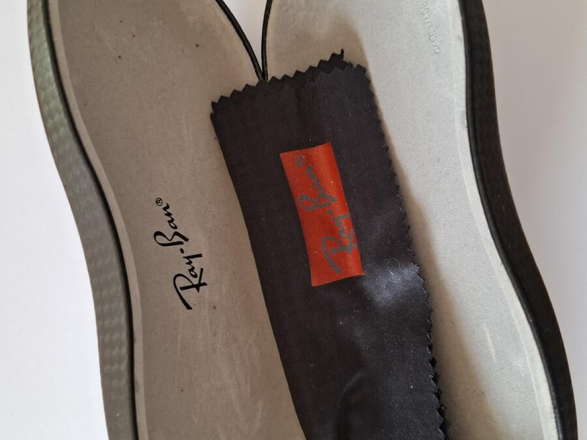 Ray-ban - RB7066 2000 52¤17