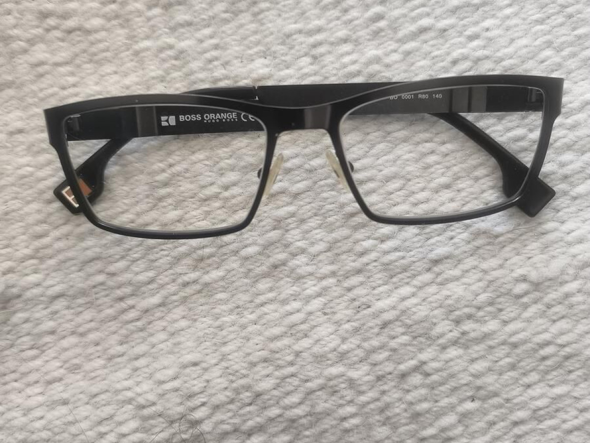 Hugo Boss  - BO0001 R80 140