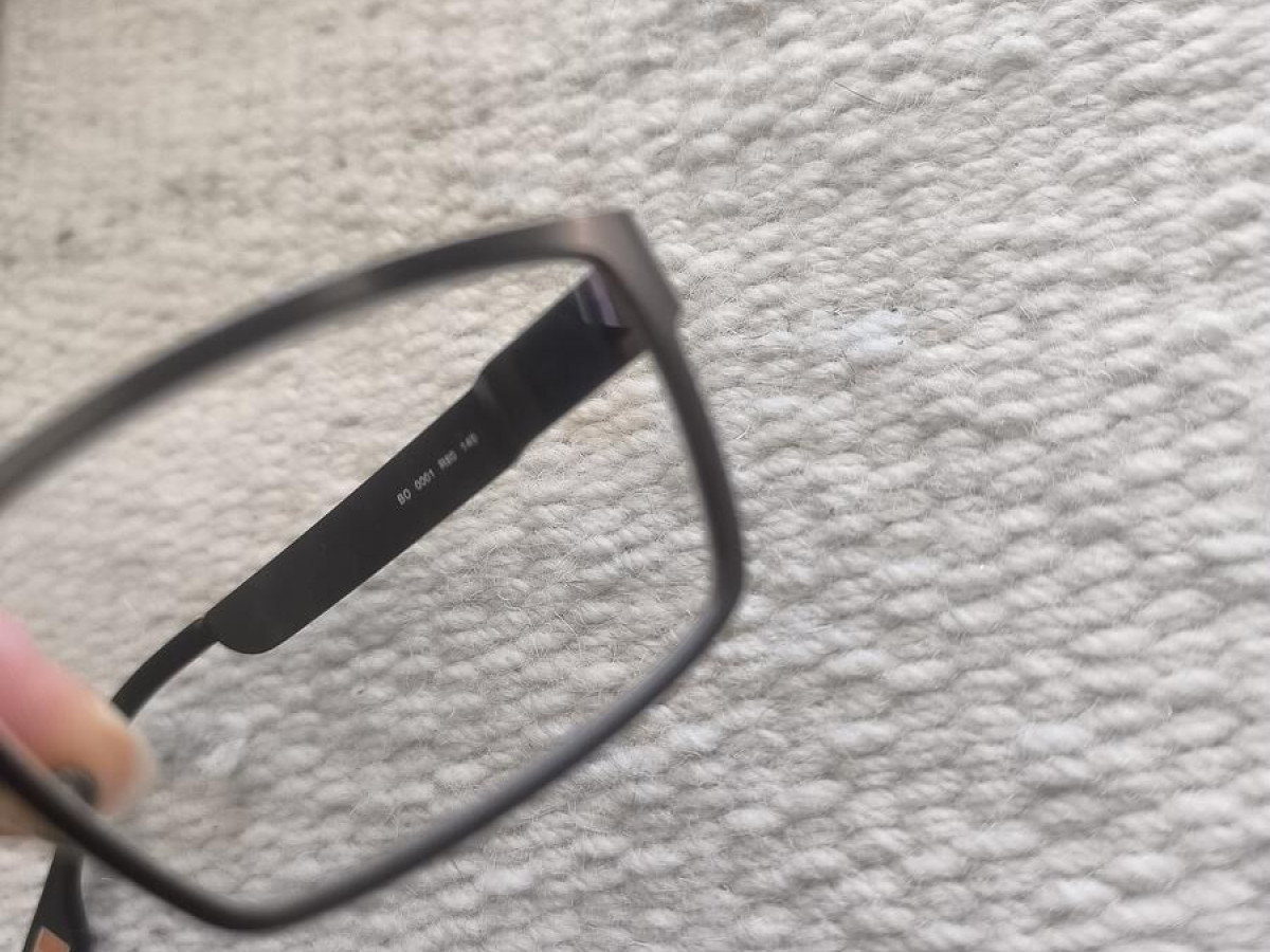 Hugo Boss  - BO0001 R80 140