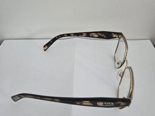 Prada -    63W DP00066968D 51&curren;18