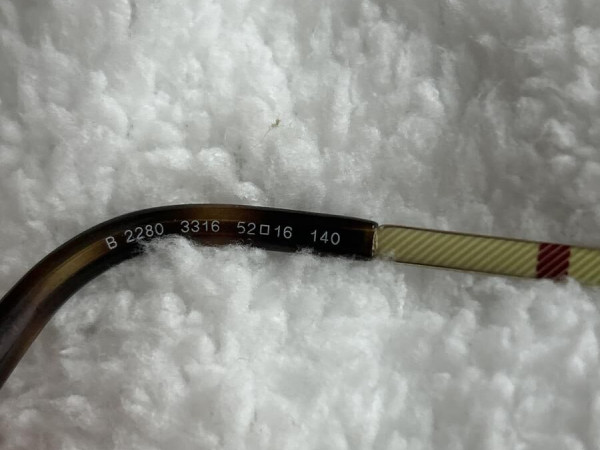 Burberry - B2280 3316  52&curren;16