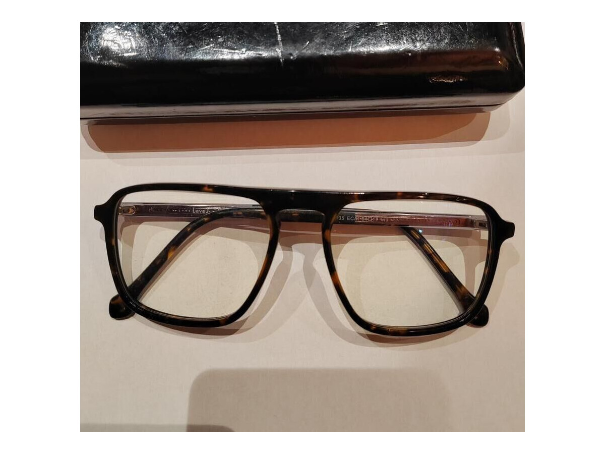 Level - LE2135 EC 54&curren;17