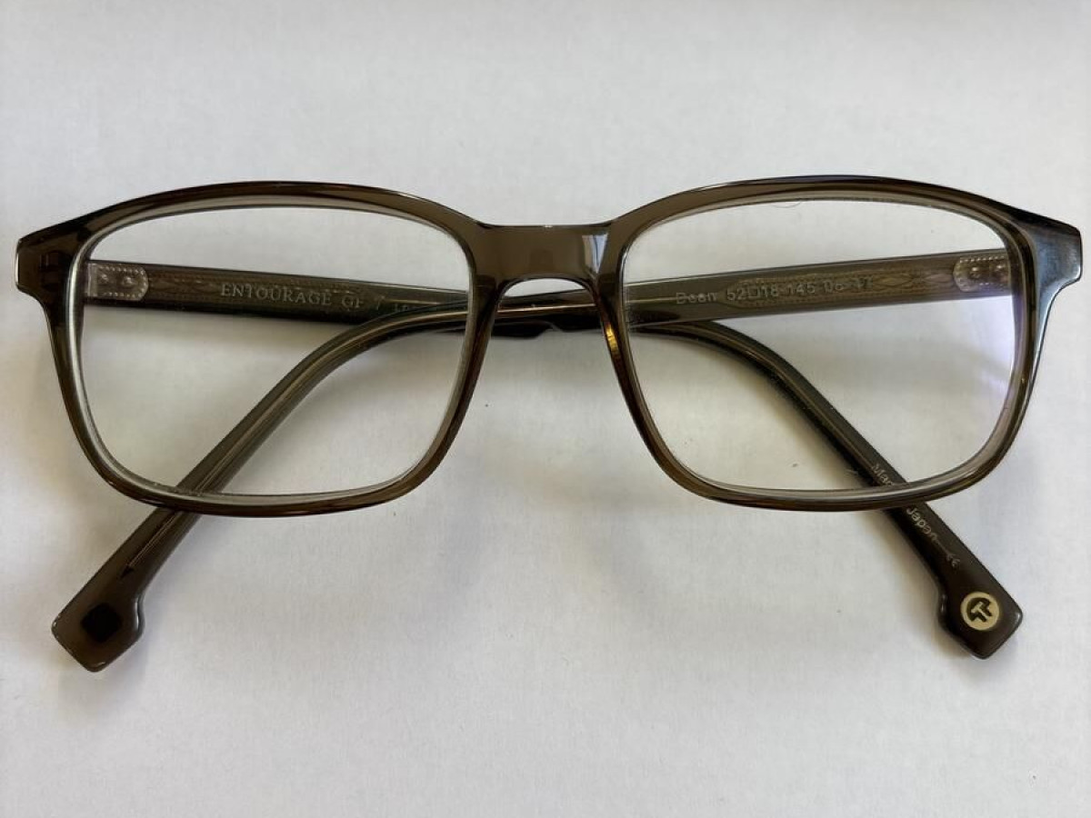 Entourage of 7 - Dean 08-47 52&curren;18 145