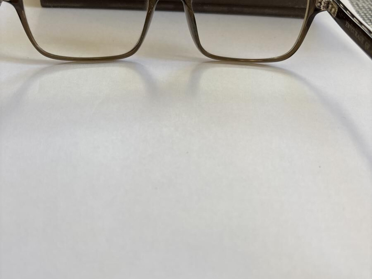 Entourage of 7 - Dean 08-47 52&curren;18 145