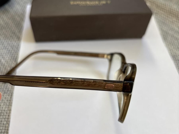 Entourage of 7 - Dean 08-47 52&curren;18 145