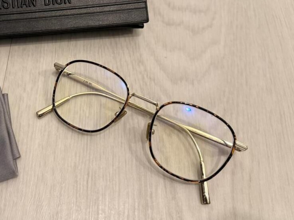 Dior - DiorBlackSuitO S2U...