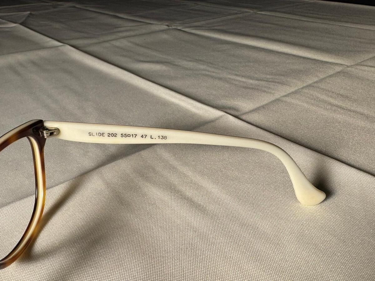 Slide - Slide 202 55&curren;17