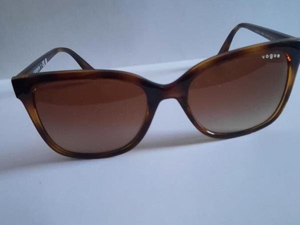 Vogue - Vo5426 W65613 54¤18