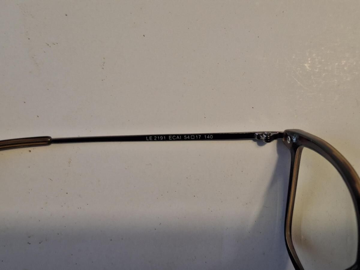 LeveJ - LE 2191 ECAI 54¤17 140 54¤17