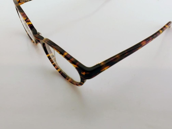 JEAN RENO BY CENDRINE O - RENO 1668 C3 48¤21