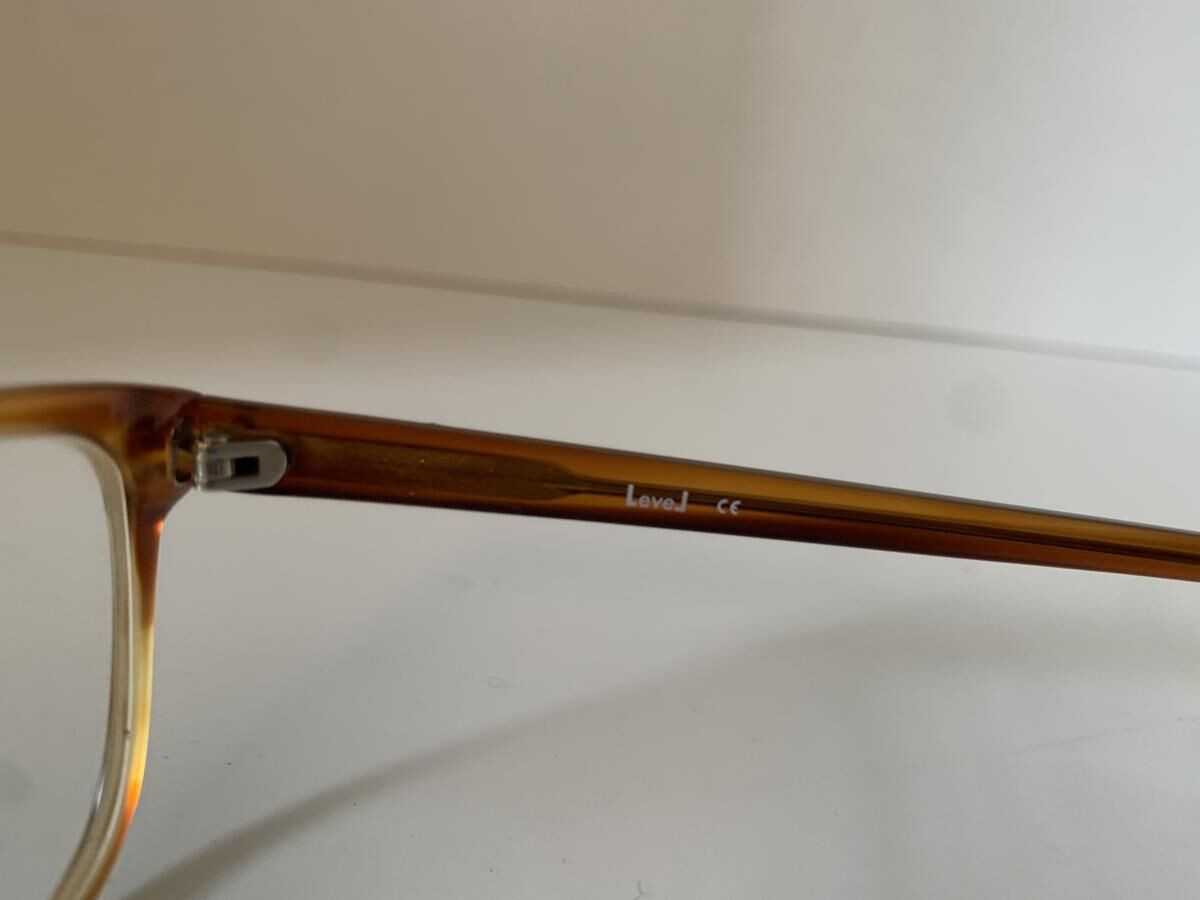 Level - LE 1619 Ecai 52¤16 138