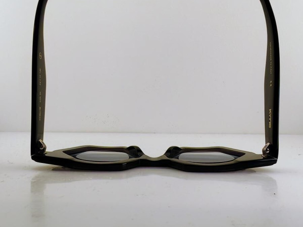 KYME - CHRISTIE COL08 52&curren;19