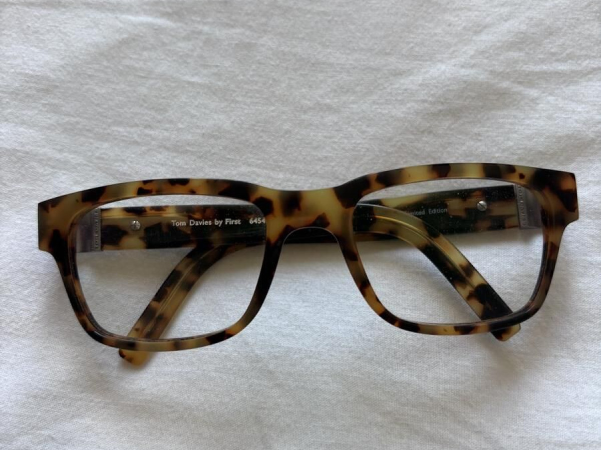 Tom Davies by First 64549 - 64549