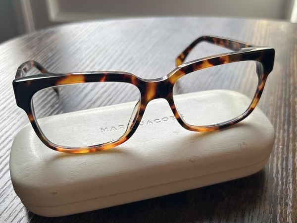 MARC JACOBS - MMJ651