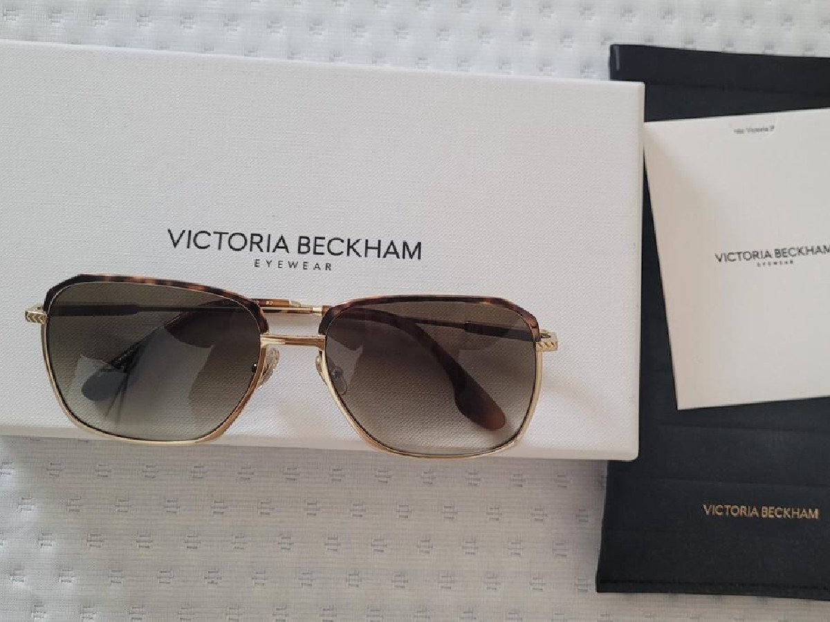 Victoria Beckham  - Solaire