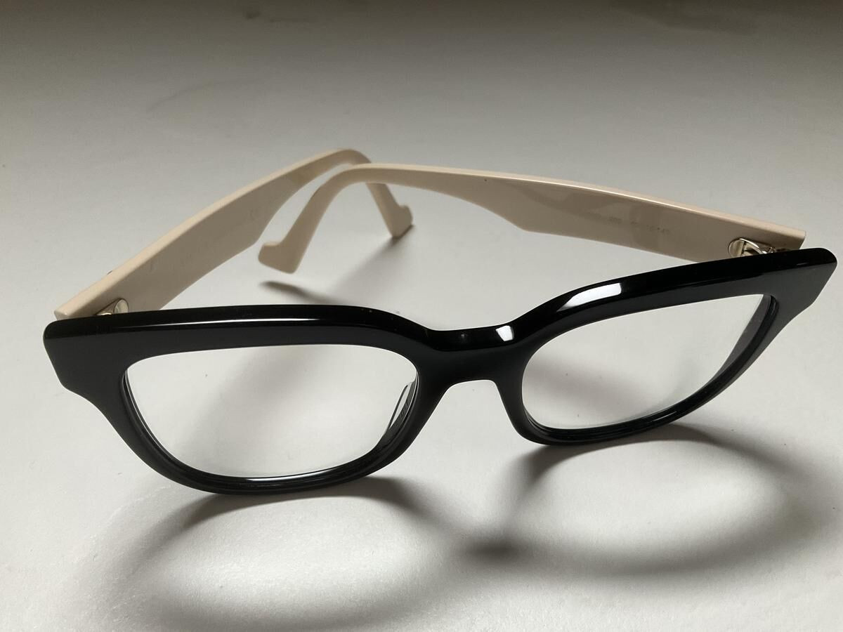 Gucci - GG09580 002 49&curren;18 140