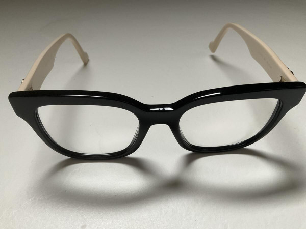 Gucci - GG09580 002 49&curren;18 140