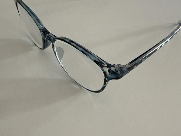 OPAL - BVO220308 c02 49/16 135