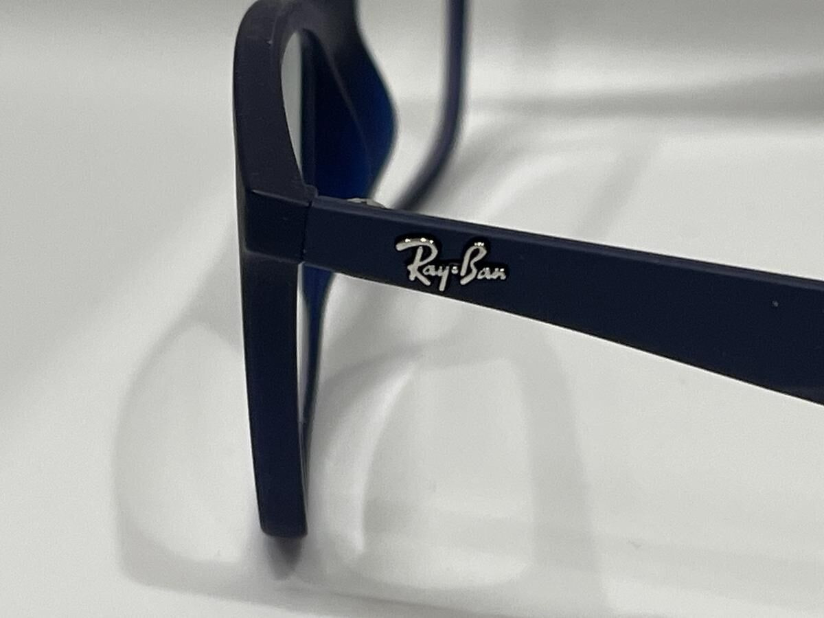 Ray-Ban - RX7047 54&curren;17