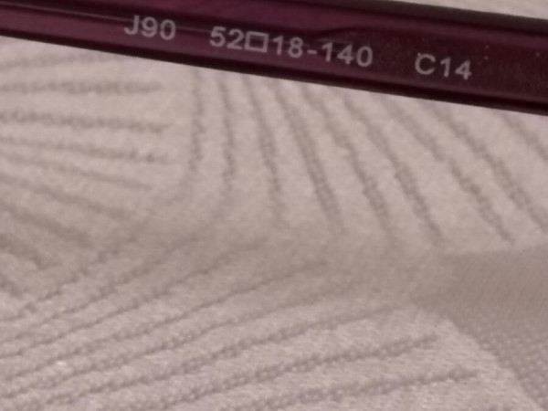 John&Jess - J90 52&curren;18