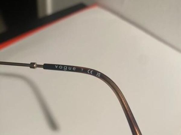 VOGUE  - vo4274 5078 53&curren;17