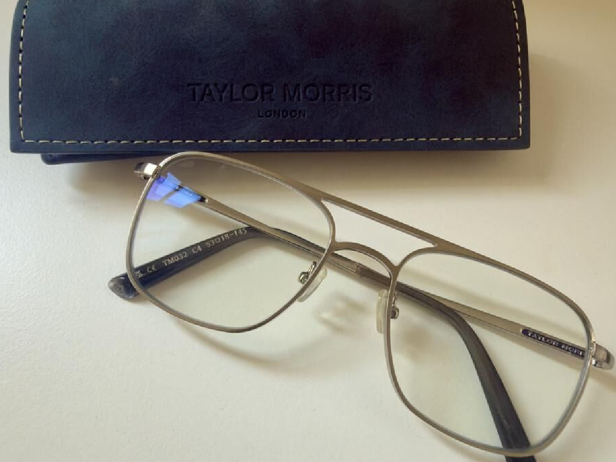 TAYLOR MORRIS - TM032 53&curren;18