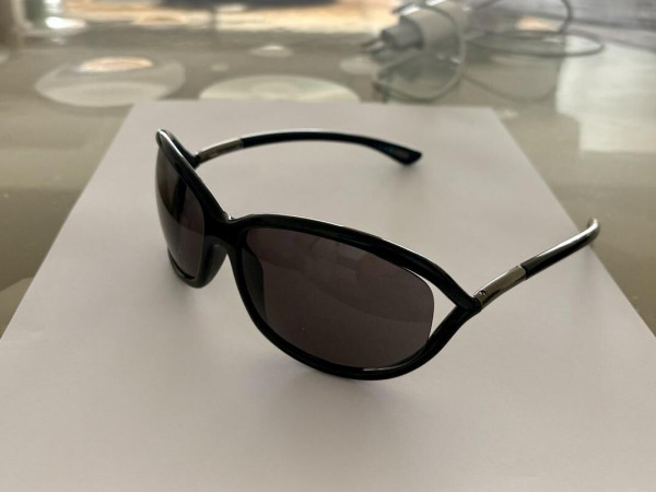 TOM FORD - TF8 Jennifer 61&curren;