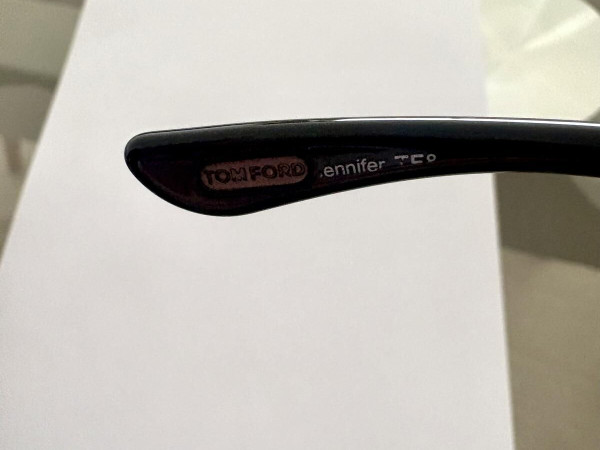 TOM FORD - TF8 Jennifer 61&curren;