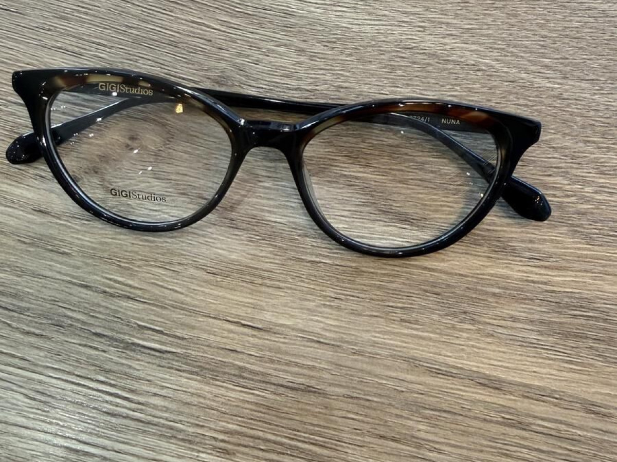 Gigi studios - Nuna 51&curren;17