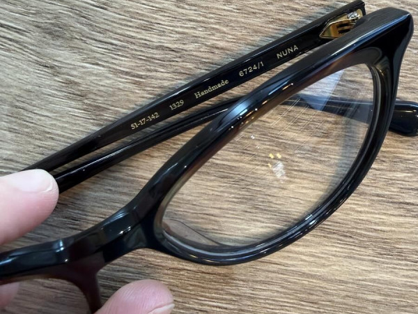 Gigi studios - Nuna 51&curren;17