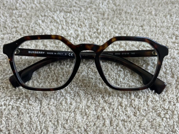 Burberry - B2294300251&curren;18140